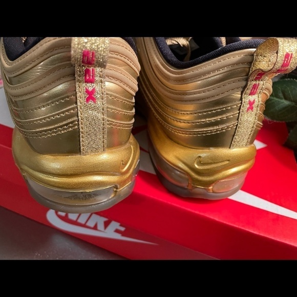 The Nike Air Max 97 “Gold Medal” Size 9 Men with Box - Picture 4 of 6